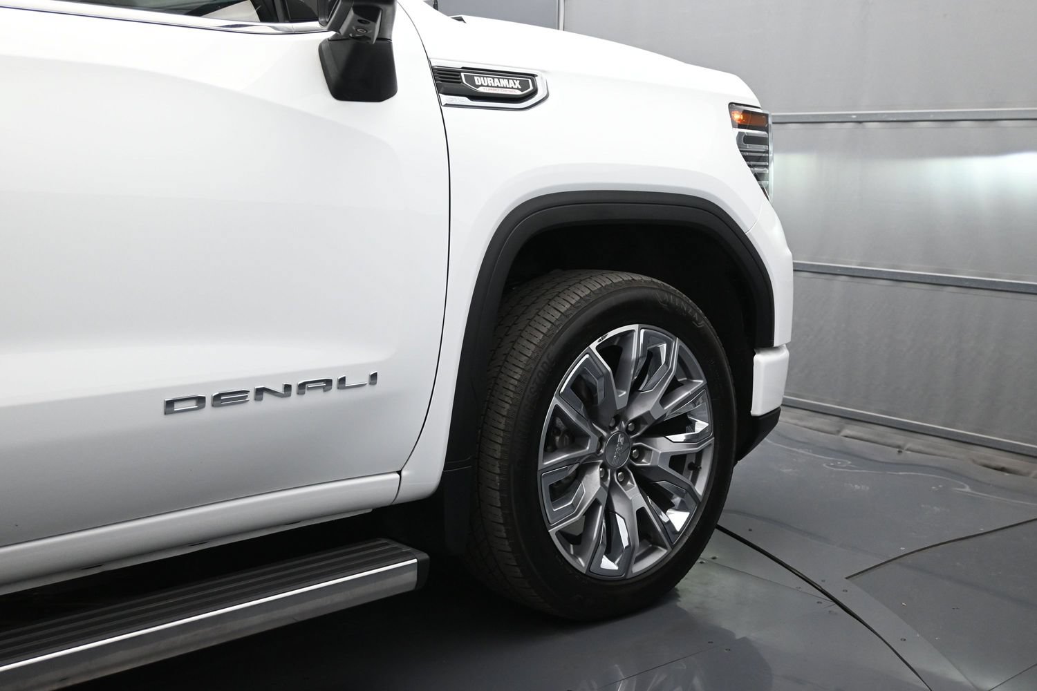 Used 2023 GMC Sierra 1500 Denali w/ Denali Reserve Package AWD/4WD image 51