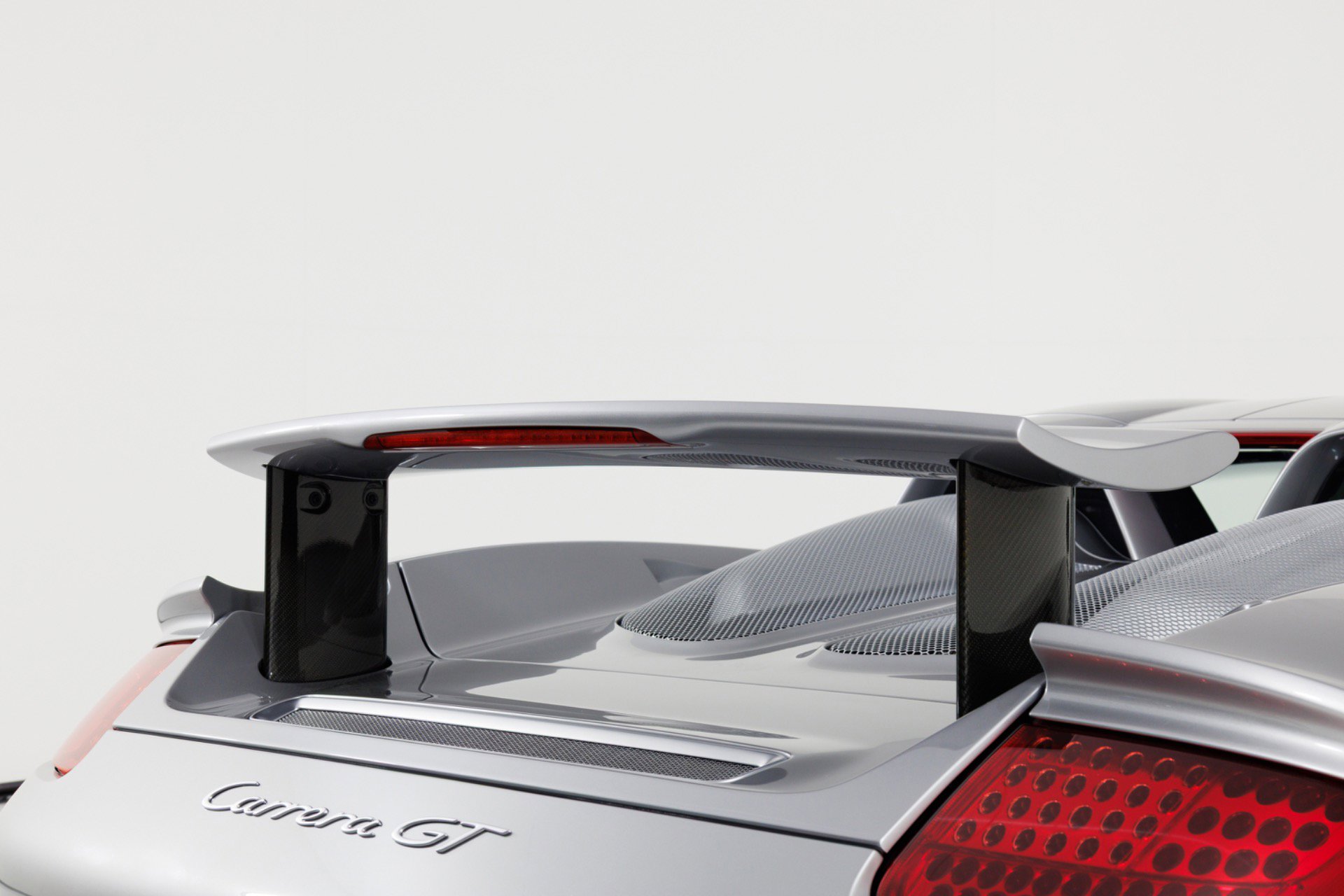 Used 2004 Porsche Carrera GT RWD image 81