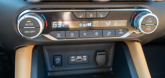 Certified 2024 Nissan Sentra SV w/ SV Premium Package FWD image 30