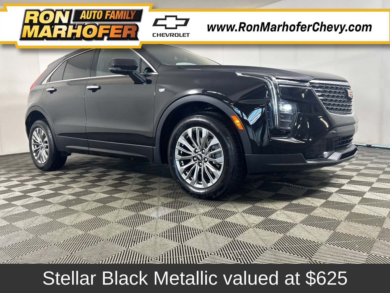 Used 2024 Cadillac XT4 Premium Luxury AWD/4WD image 1