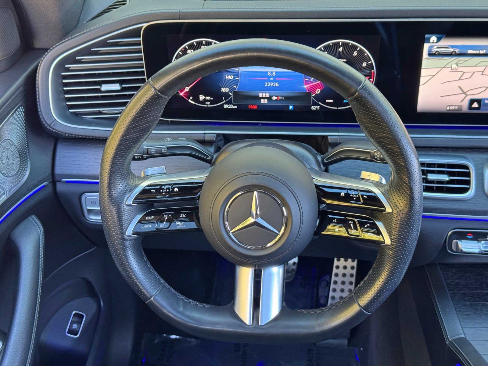 Used 2025 Mercedes-Benz GLS 580 4MATIC image 22
