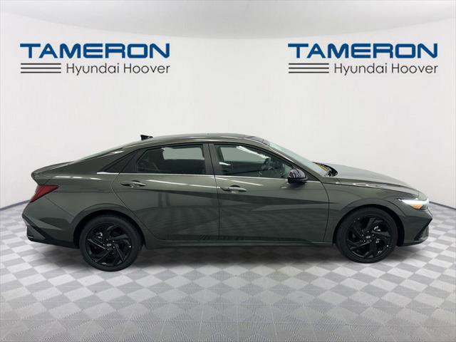 New 2026 Hyundai Elantra SEL Sport image 6