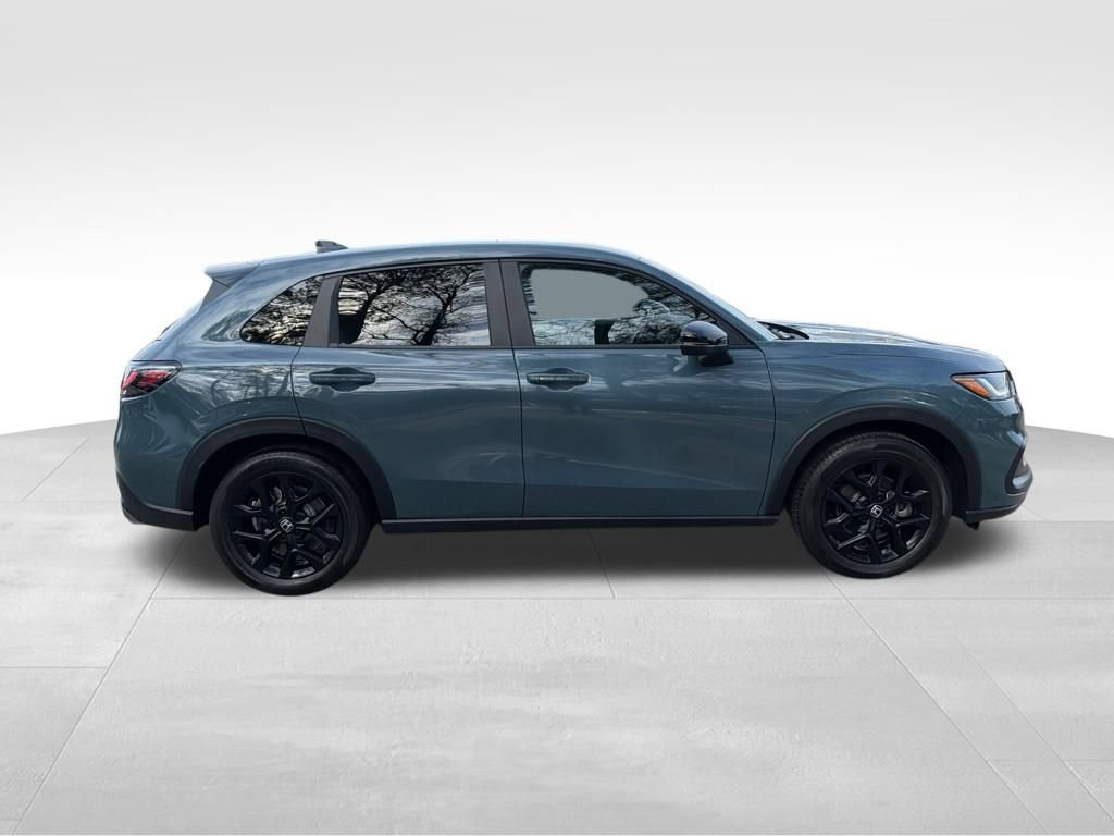 Used 2025 Honda HR-V Sport image 6