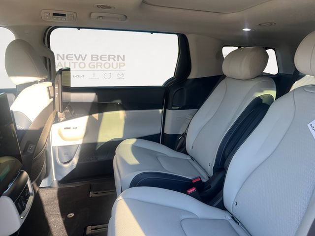 New 2026 Kia Carnival SX Prestige image 13
