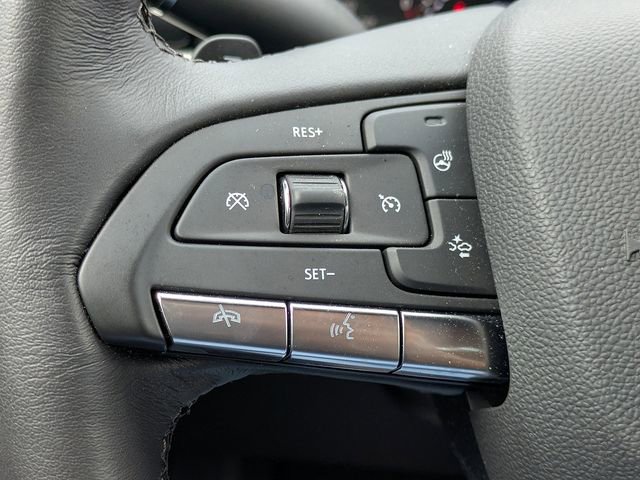 Certified 2023 Cadillac XT4 Premium Luxury w/ Cold Weather Package AWD/4WD image 26