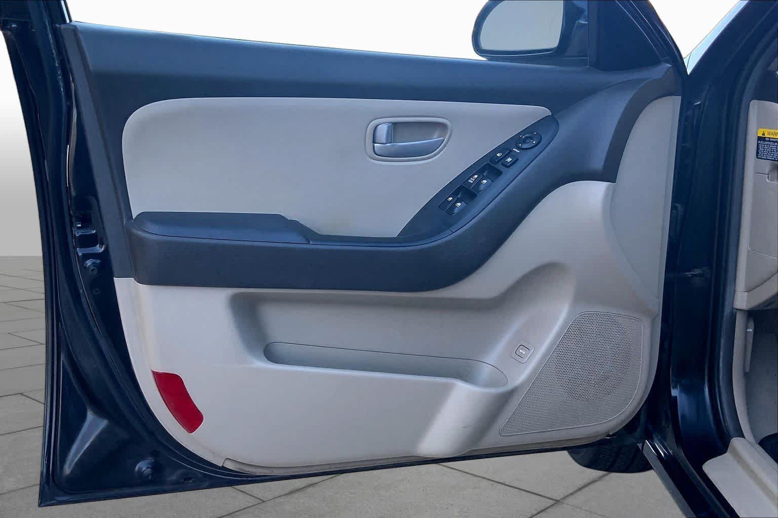 Used 2007 Hyundai Elantra GLS FWD image 21