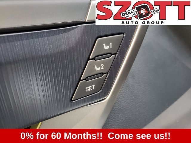 New 2026 Toyota Tundra Platinum w/ TRD Off-Road Package AWD/4WD image 18