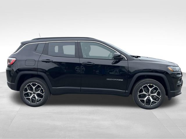 New 2026 Jeep Compass Limited image 8