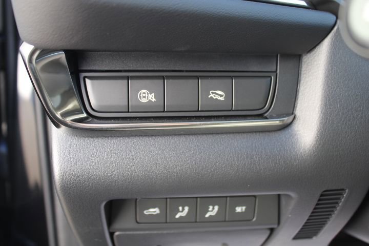 Certified 2025 MAZDA CX-30 AWD 2.5 S w/ Premium Package image 16