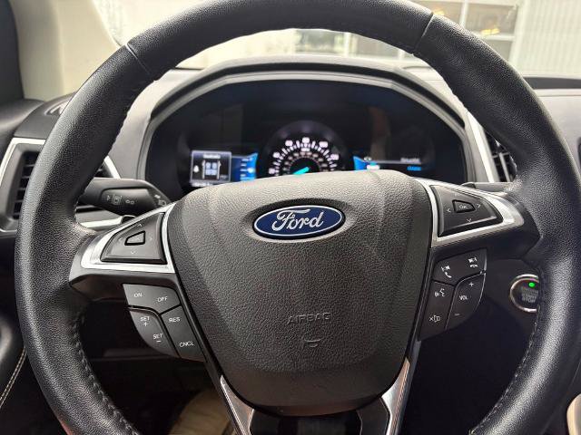 Certified 2023 Ford Edge Titanium w/ Class II Trailer Tow Package AWD/4WD image 22