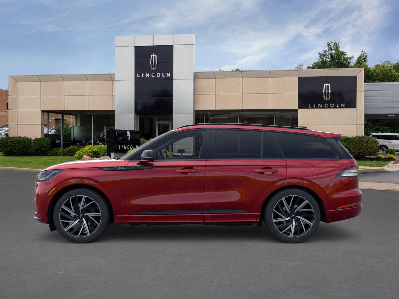 New 2026 Lincoln Aviator Black Label w/ Jet Appearance Package image 3