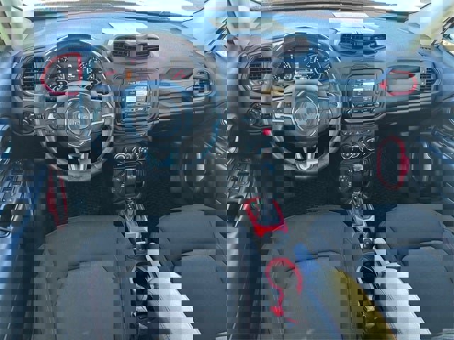 Used 2016 Jeep Renegade Trailhawk image 11