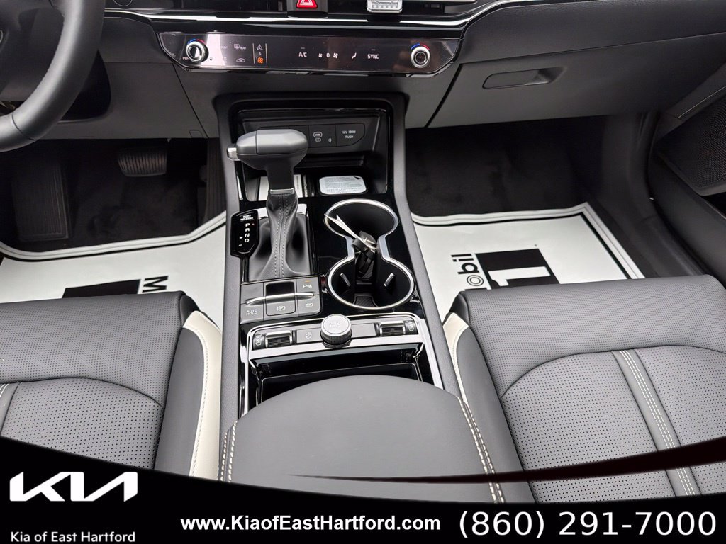 New 2027 Kia K5 GT-Line FWD image 27