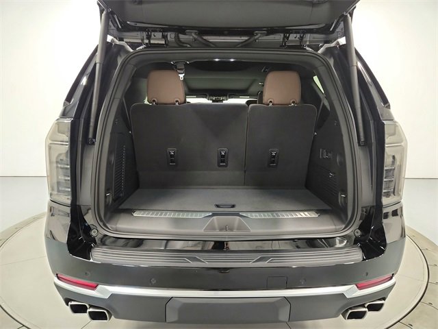 New 2026 Chevrolet Tahoe High Country w/ Sun And Tow Package image 25