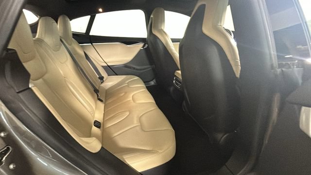 Used 2015 Tesla Model S 60 RWD image 27