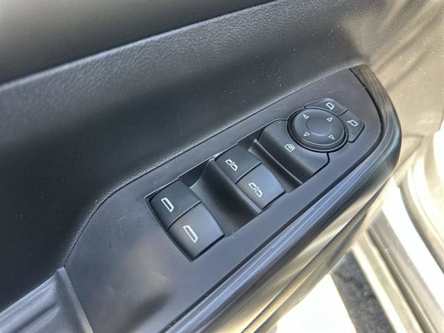Used 2020 GMC Acadia SLT w/ LPO, Floor Liner Package FWD image 15