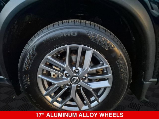 Certified 2025 Nissan Rogue S AWD/4WD image 10