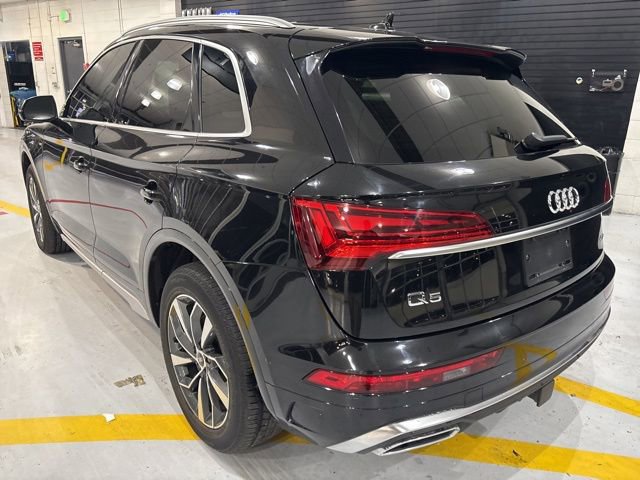 Used 2023 Audi Q5 2.0T Premium Plus w/ Premium Plus Package AWD/4WD image 6