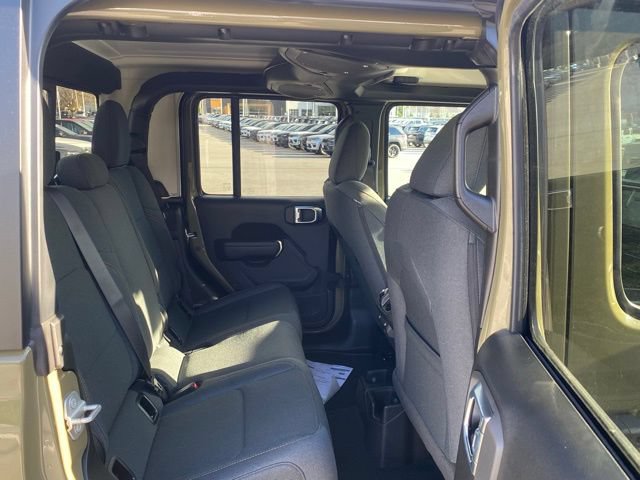 New 2026 Jeep Gladiator Sport AWD/4WD image 30