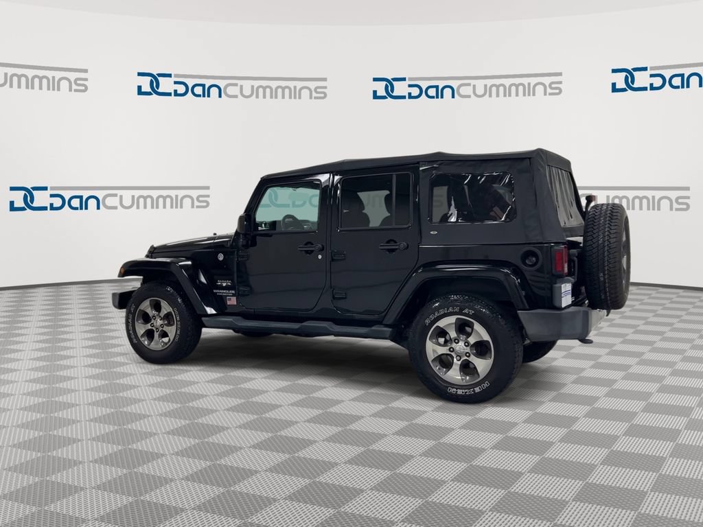 Used 2017 Jeep Wrangler Unlimited Sahara AWD/4WD image 6