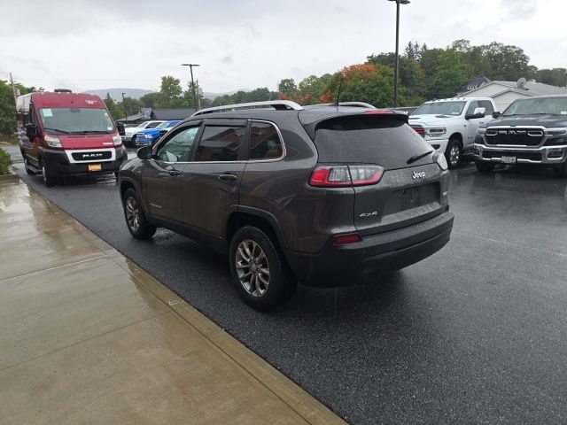 Used 2020 Jeep Cherokee Latitude Plus w/ Cold Weather Group AWD/4WD image 4