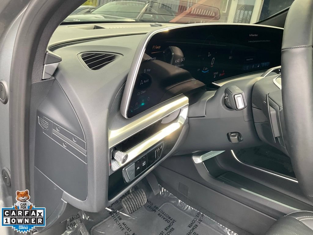 Used 2024 Cadillac Lyriq Sport RWD image 19