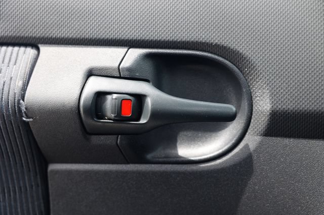 Used 2011 Scion xB FWD image 40