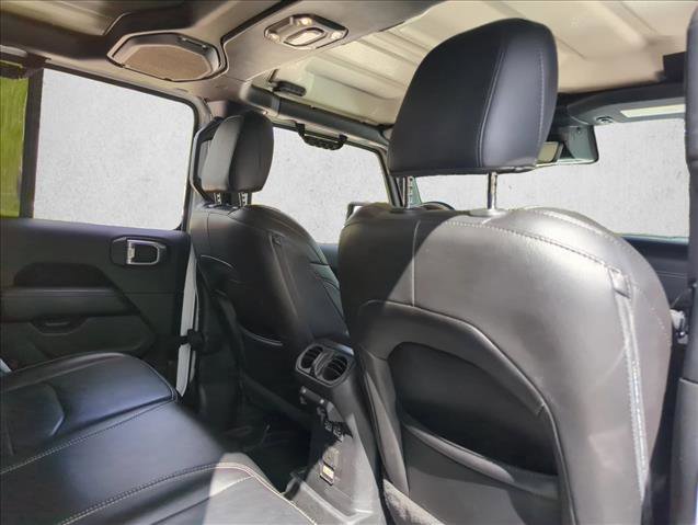 Used 2022 Jeep Wrangler Unlimited Sahara w/ Cold Weather Group image 22