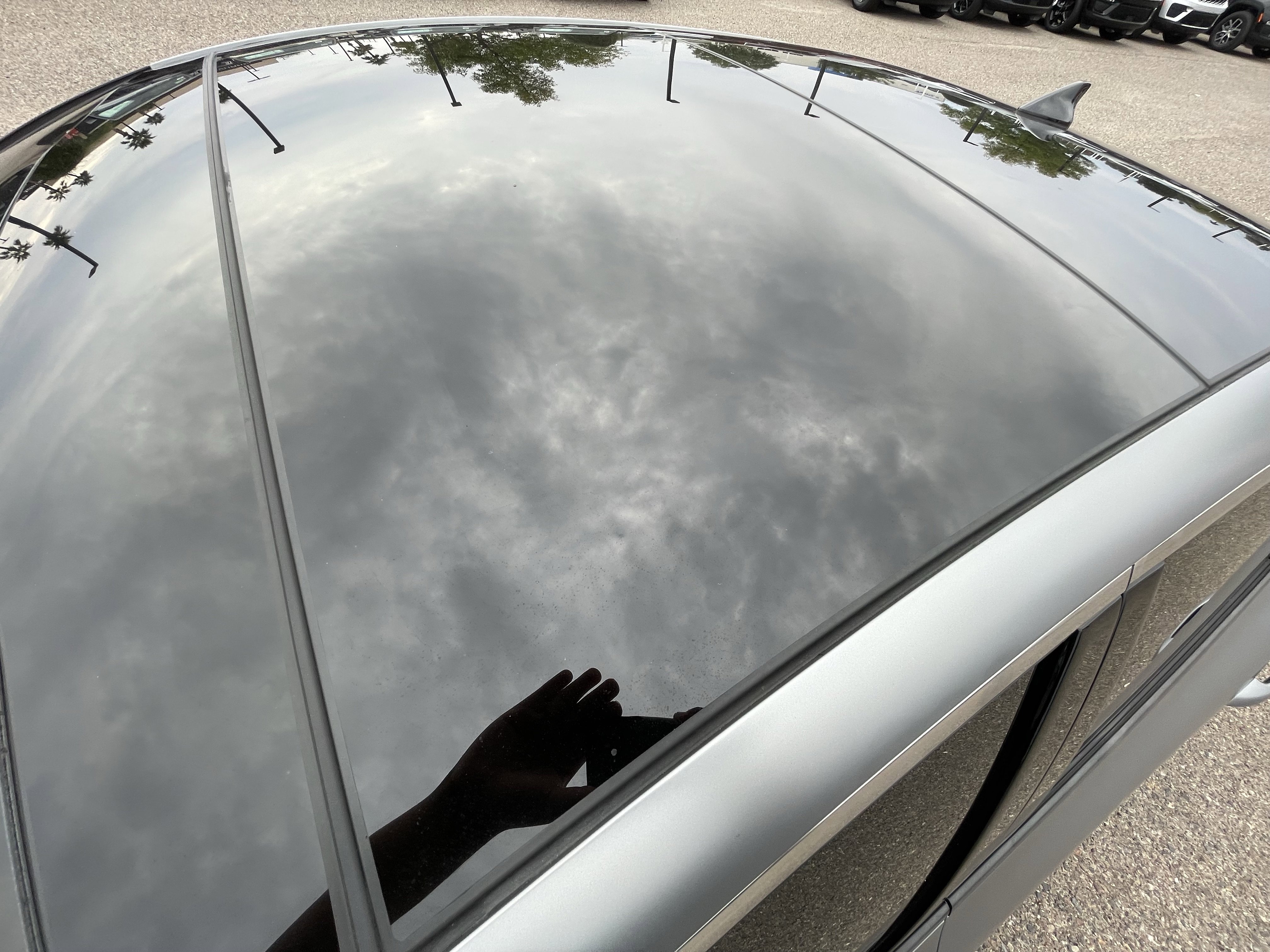 Used 2025 Kia K5 GT-Line w/ GT-Line Premium Package image 9