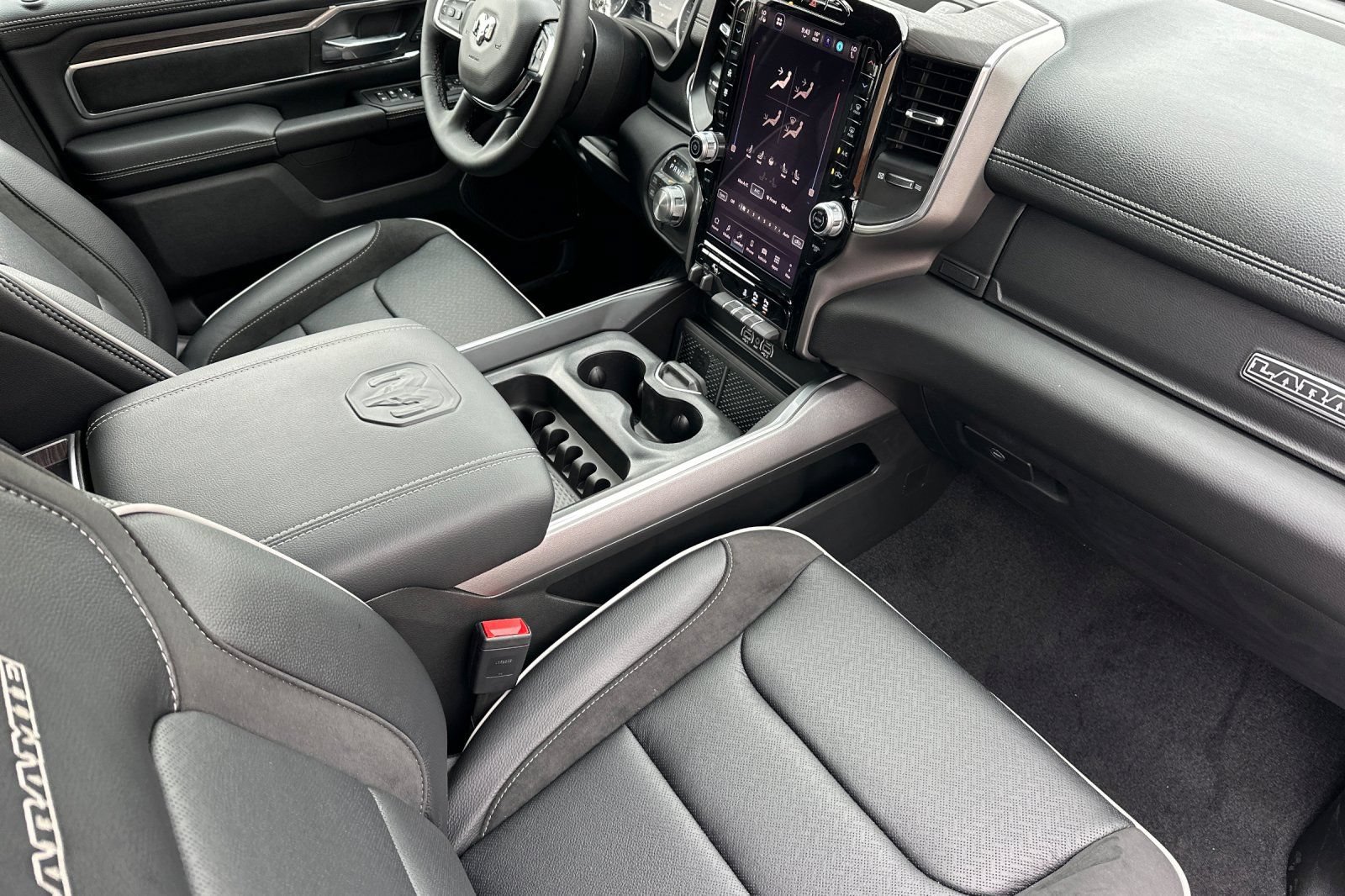 New 2026 RAM 1500 Laramie w/ Night Edition AWD/4WD image 14