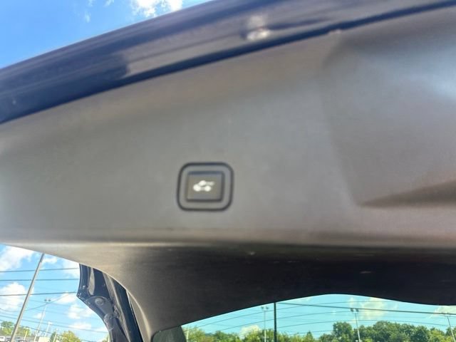 Used 2014 Cadillac SRX Luxury AWD/4WD image 12