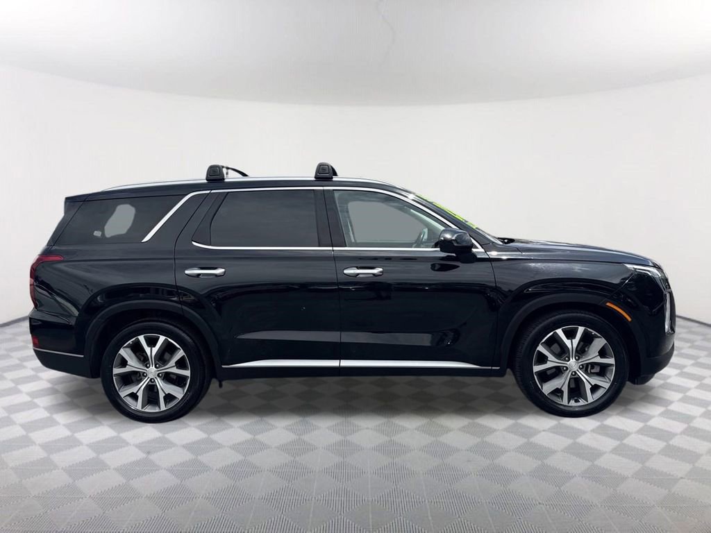 Used 2022 Hyundai Palisade SEL w/ Premium Package FWD image 4