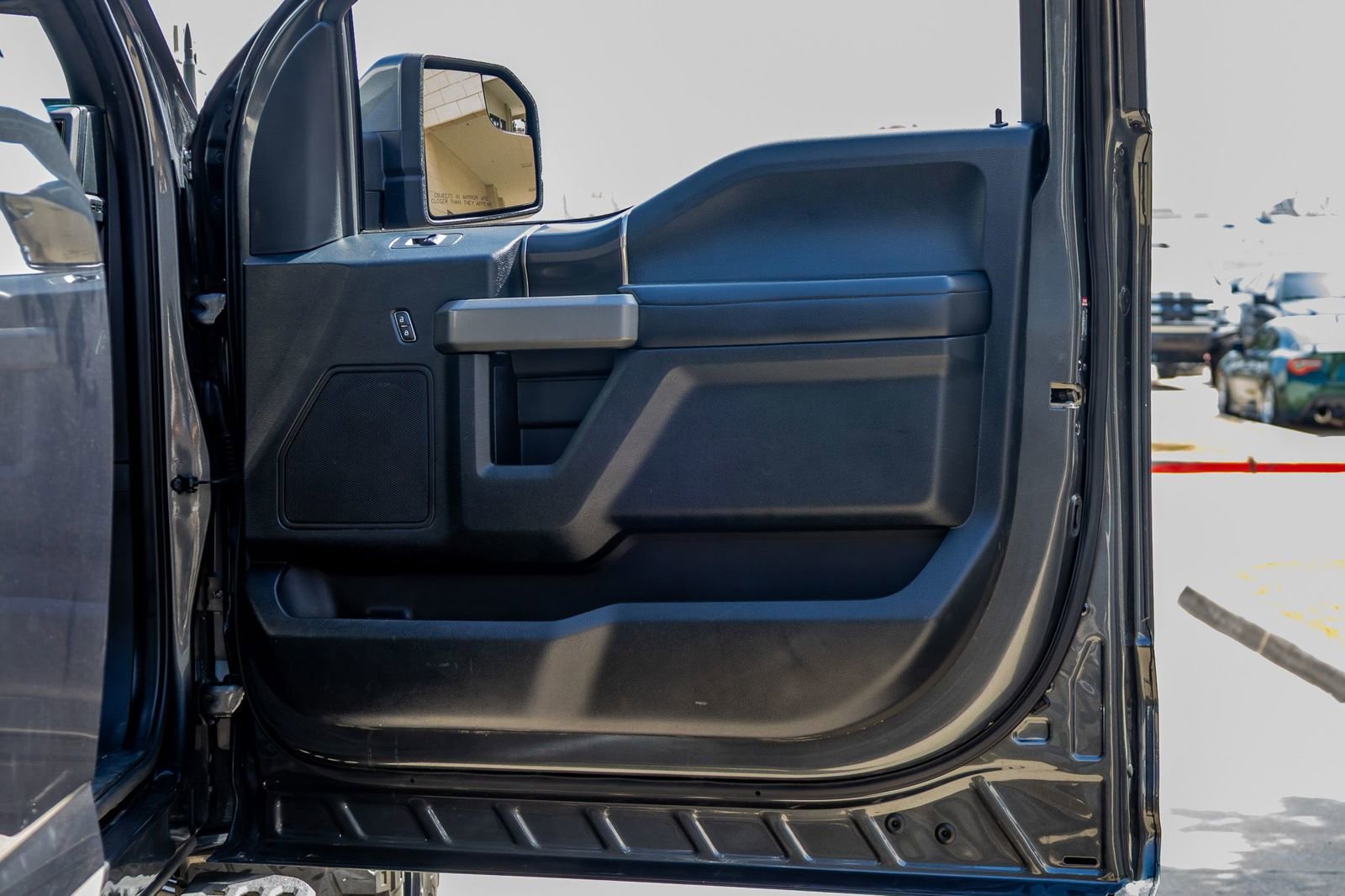 Used 2020 Ford F150 Raptor AWD/4WD image 35