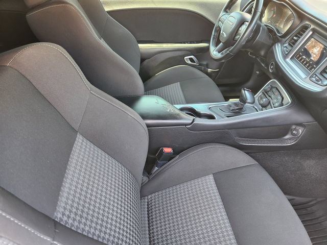 Used 2021 Dodge Challenger R/T w/ Blacktop Package RWD image 15