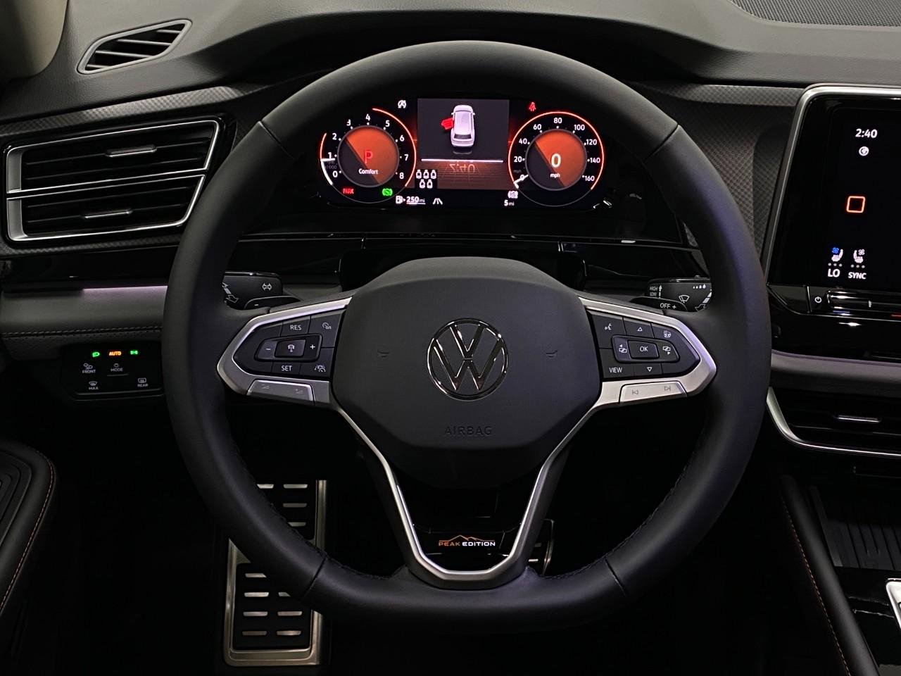 New 2026 Volkswagen Atlas Peak Edition image 16