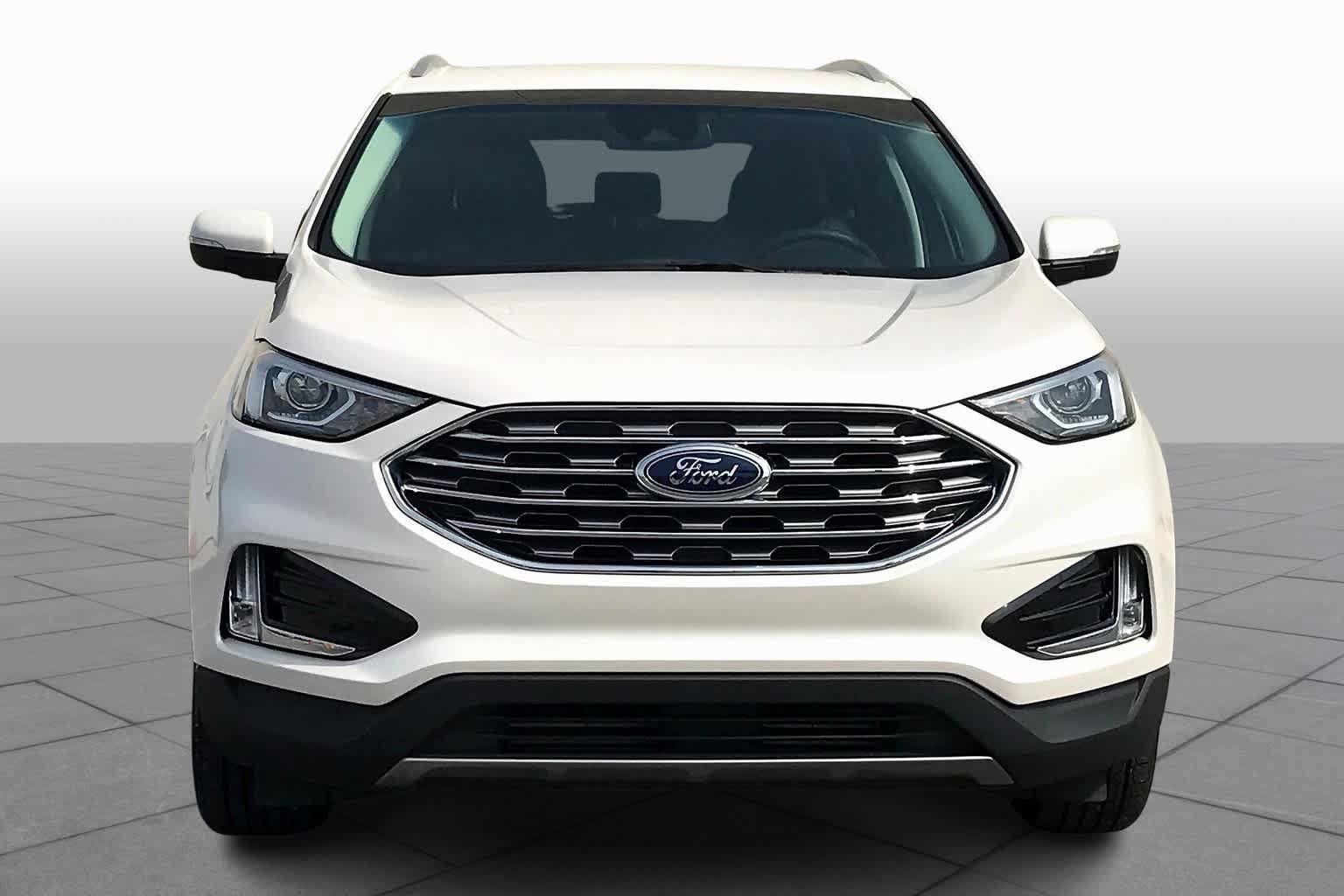 Used 2019 Ford Edge SEL w/ Equipment Group 201A AWD/4WD image 4
