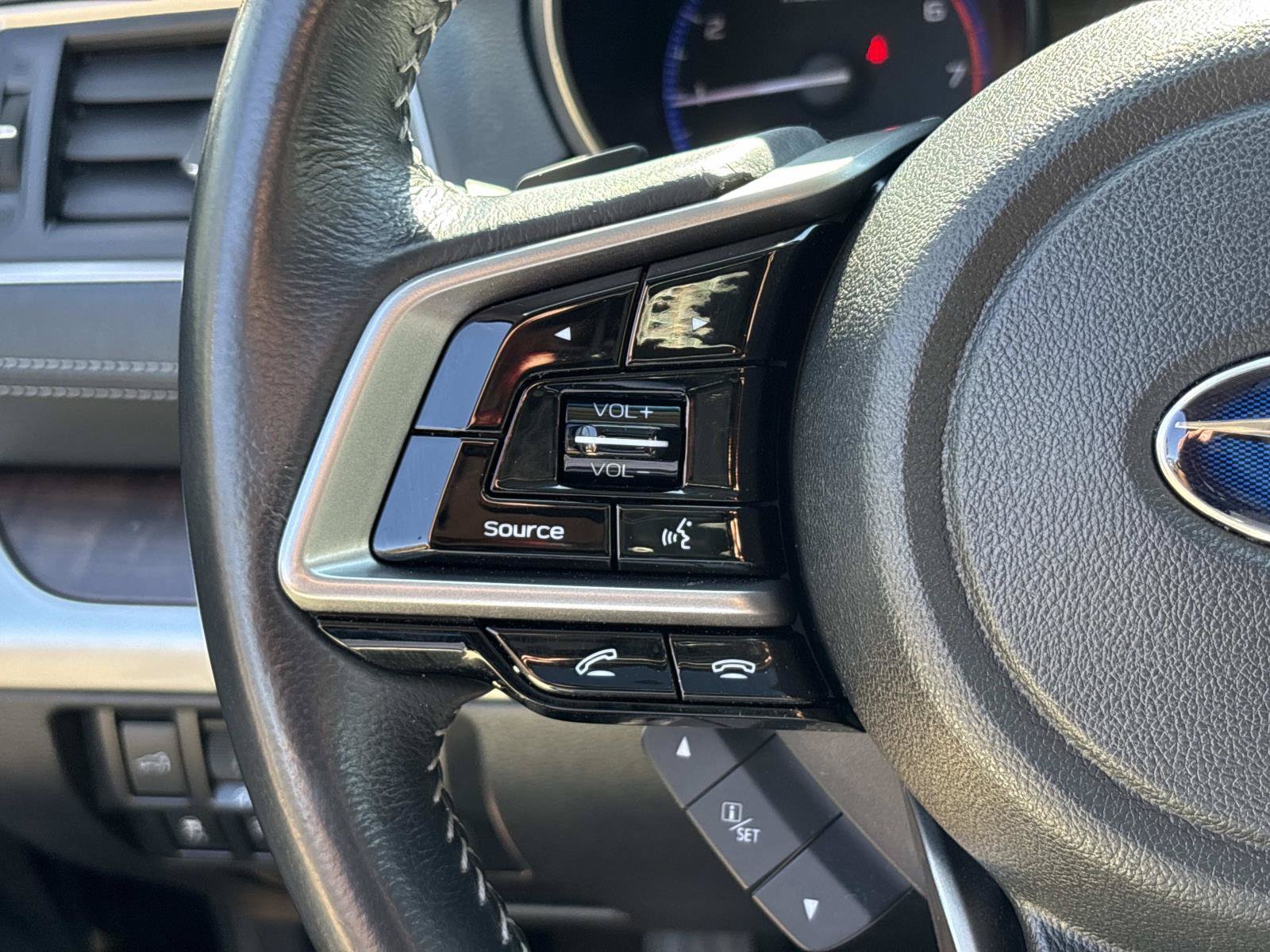 Used 2018 Subaru Outback 2.5i Limited AWD/4WD image 20