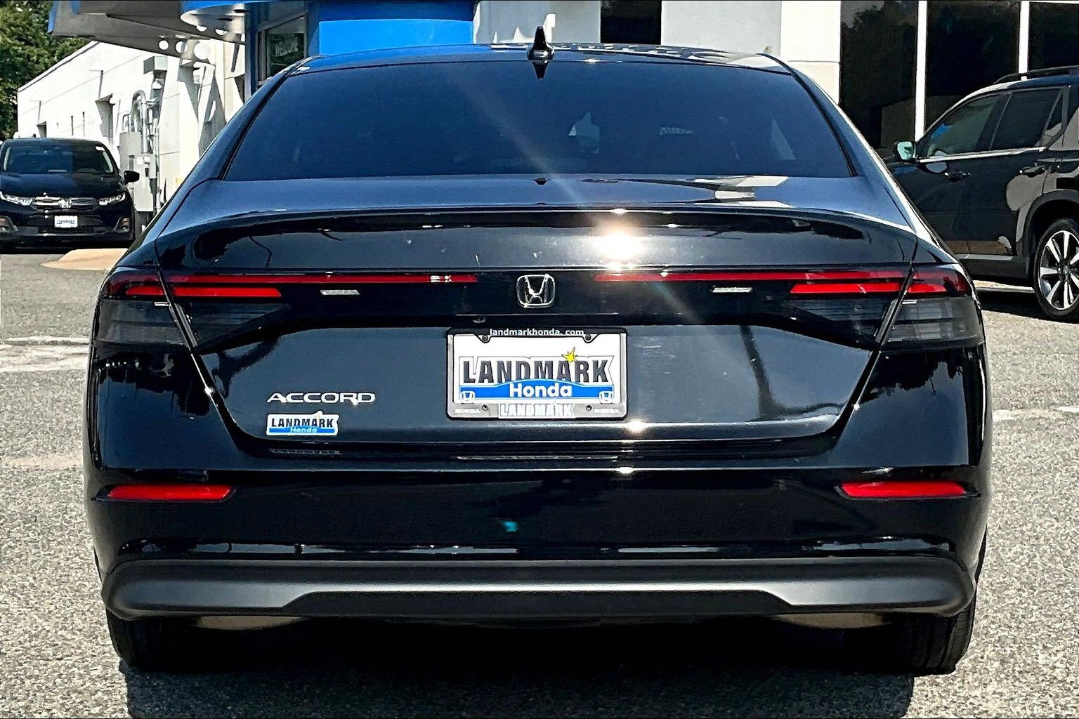 Used 2023 Honda Accord EX image 4