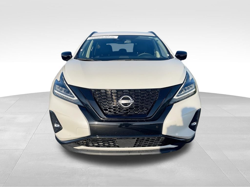 Used 2023 Nissan Murano SV w/ SV Midnight Edition Package FWD image 3