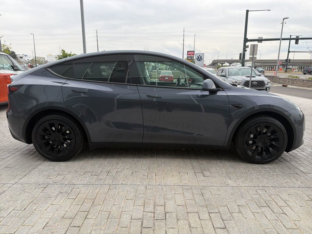 Used 2023 Tesla Model Y Long Range image 6