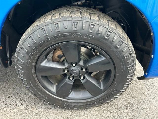 Used 2019 RAM 1500 Express w/ Hydro Blue Sport Package AWD/4WD image 52