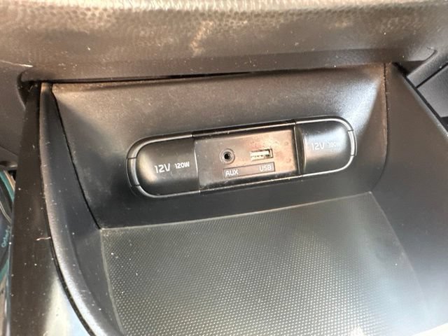 Used 2017 Kia Soul FWD image 27