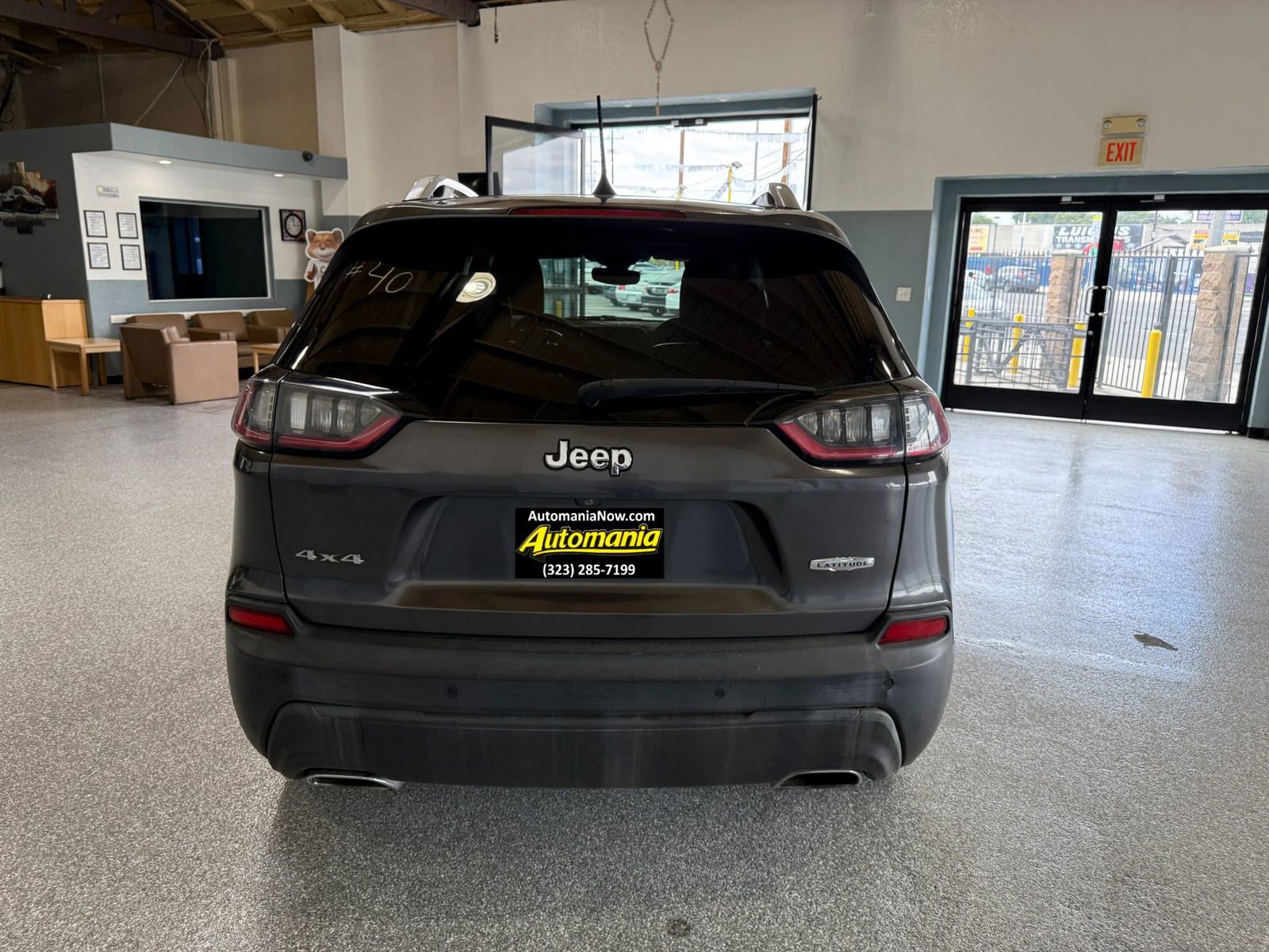 Used 2019 Jeep Cherokee Latitude Plus w/ Comfort/Convenience Group image 6