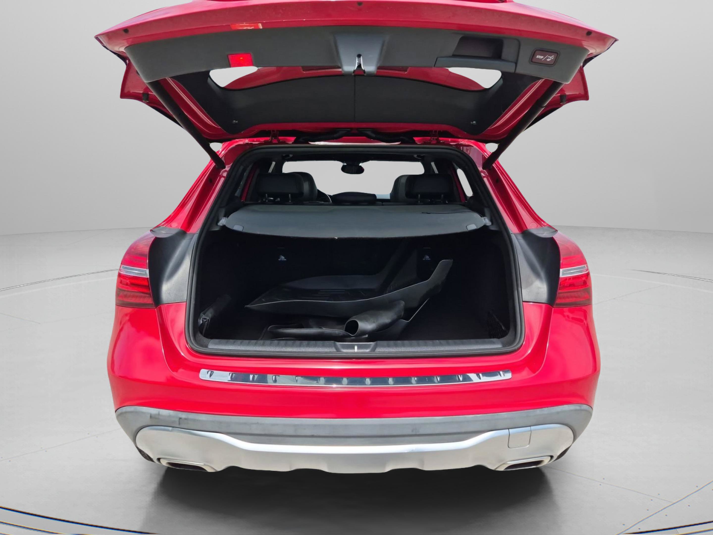 Used 2019 Mercedes-Benz GLA 250 4MATIC image 33