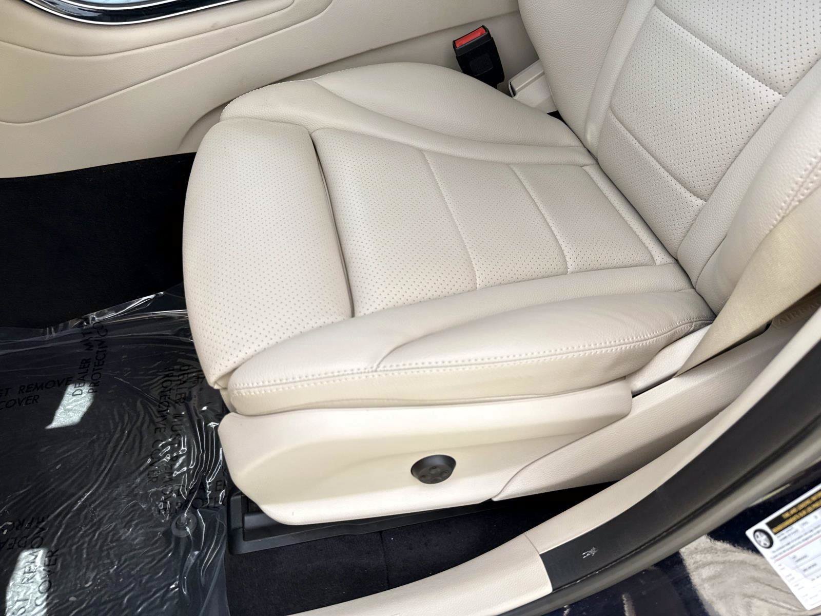 Certified 2022 Mercedes-Benz GLC 300 image 21