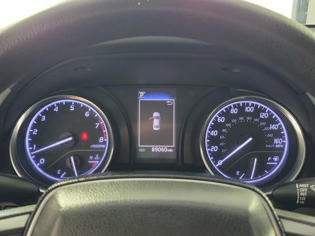 Used 2019 Toyota Camry LE FWD image 27