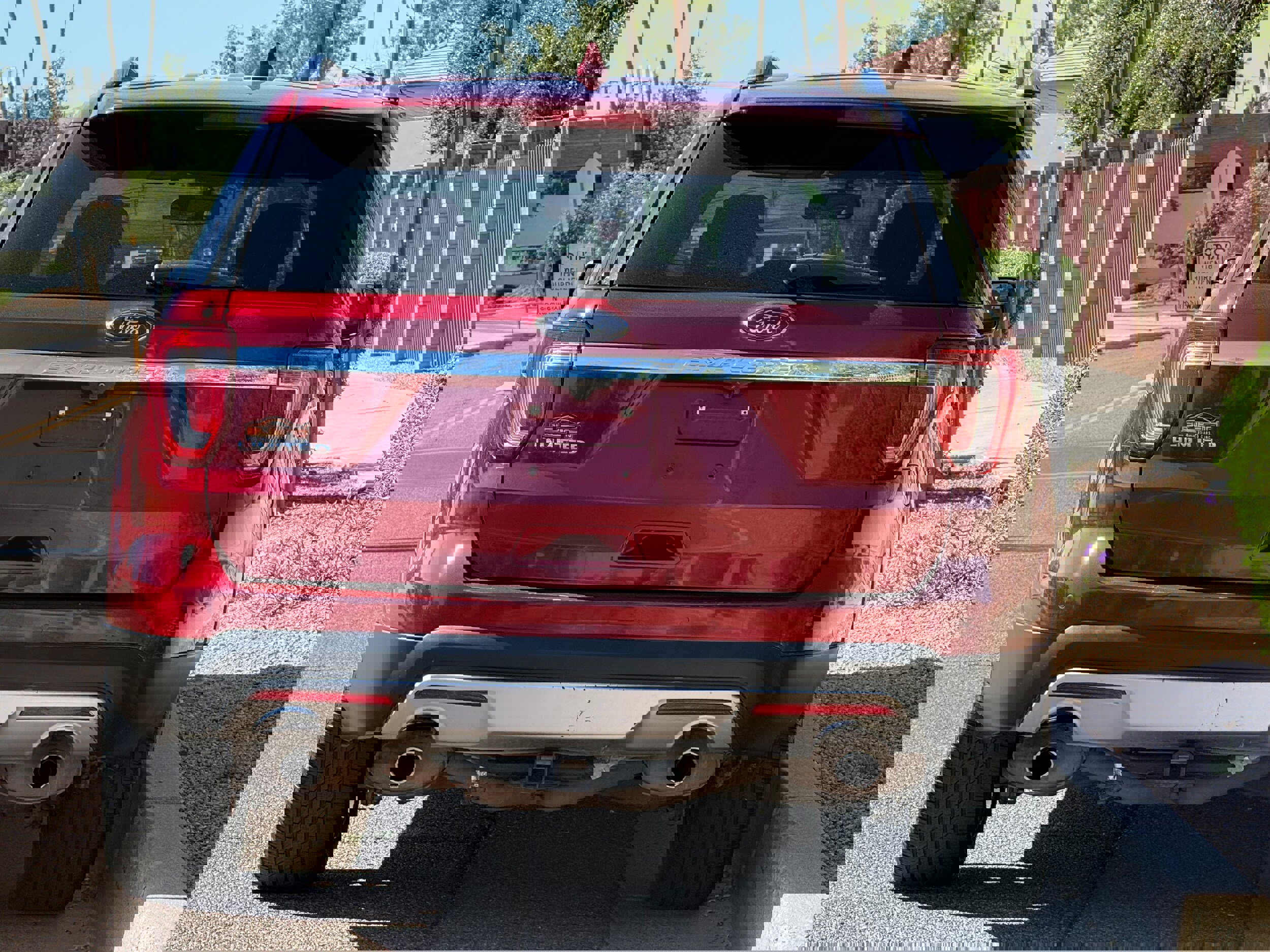 Used 2017 Ford Explorer Limited image 5