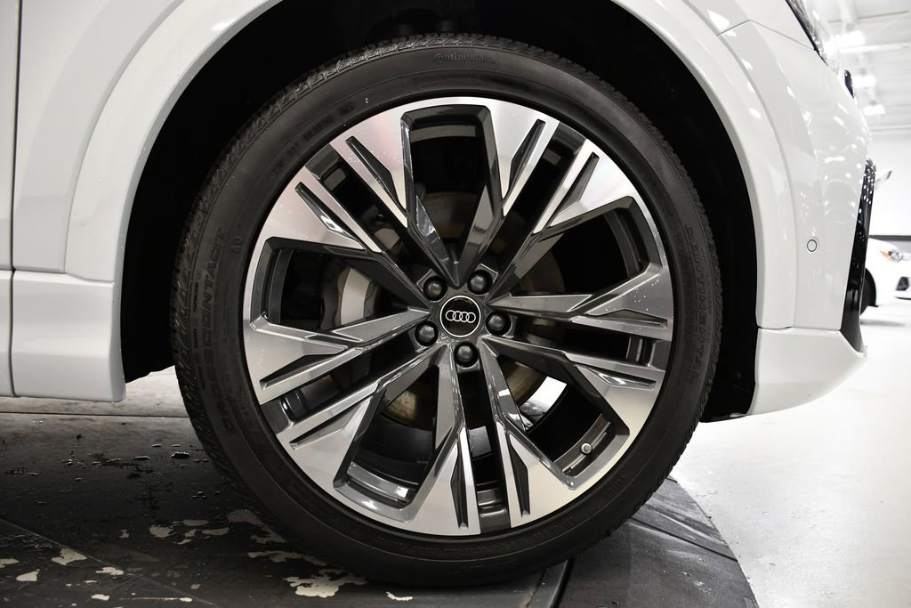 New 2026 Audi Q8 Premium Plus image 17