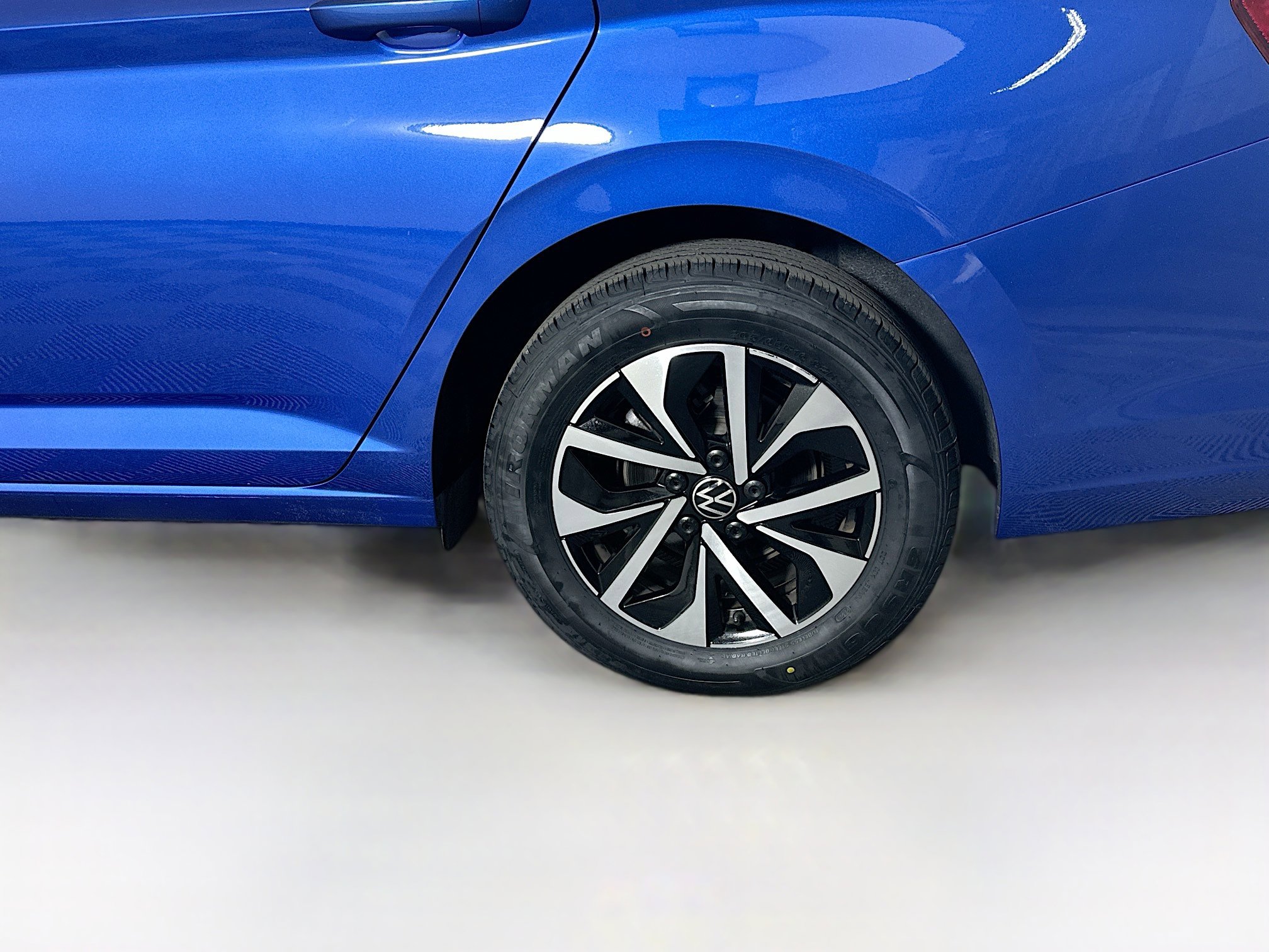 Used 2024 Volkswagen Jetta S image 11