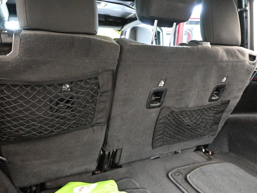 Used 2021 Jeep Wrangler Unlimited Islander image 15